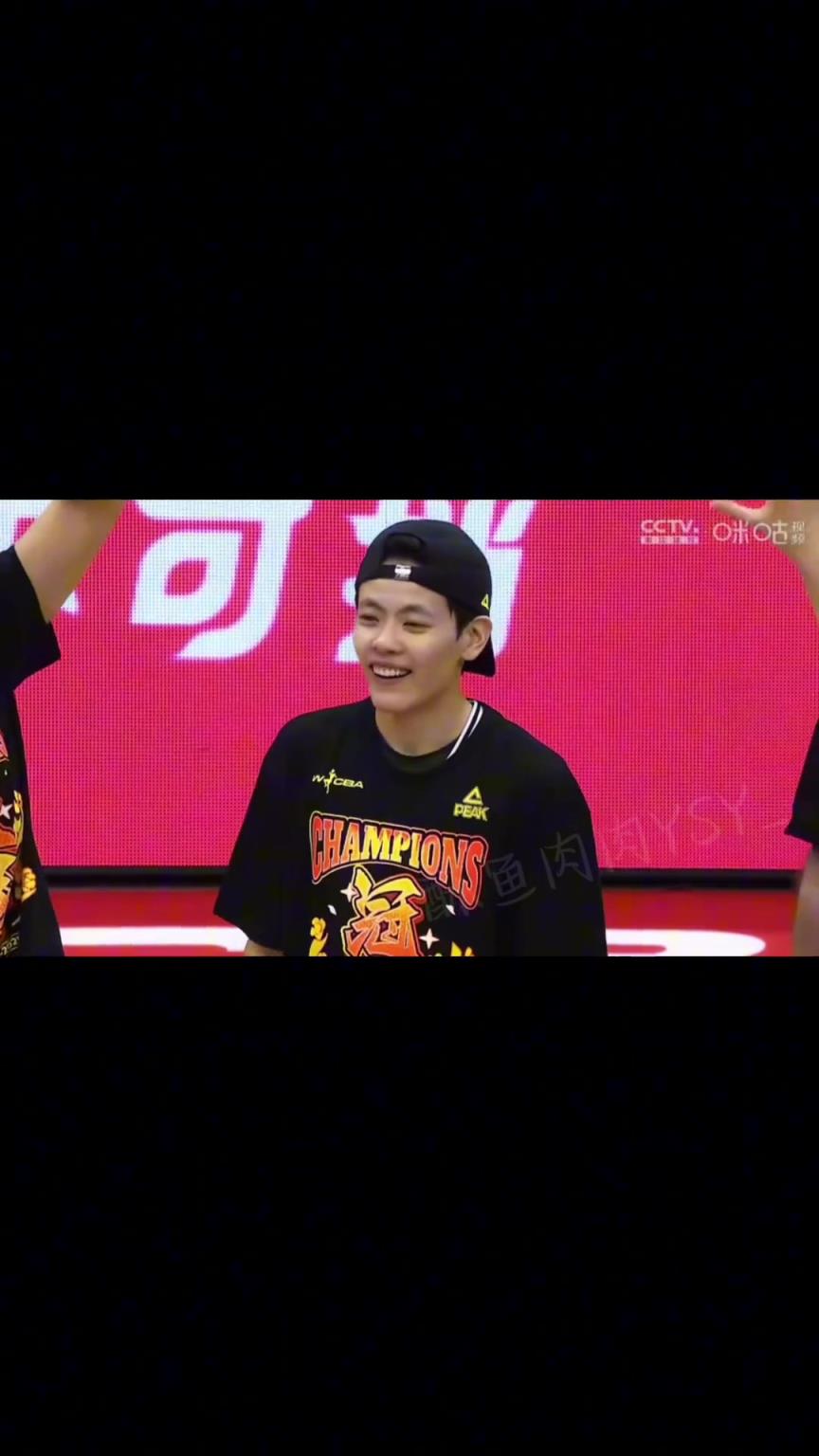 以小搏大以弱勝強(qiáng) ；從不被看好，到站到最高的領(lǐng)獎臺...